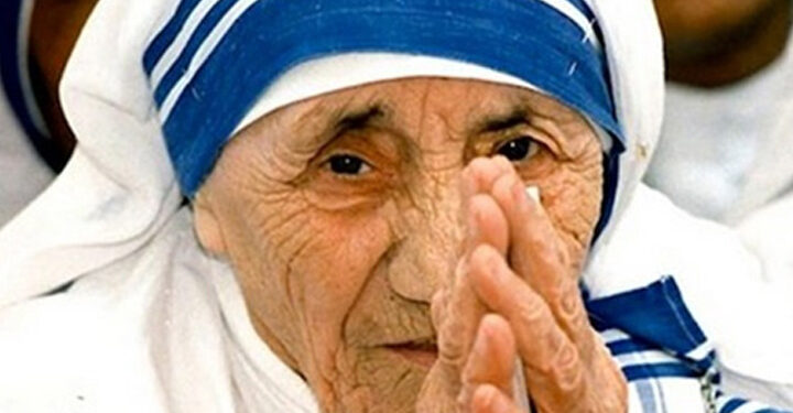 تساعية القديسة الأم تريزا دي كالكوتا – ٥ أيلول