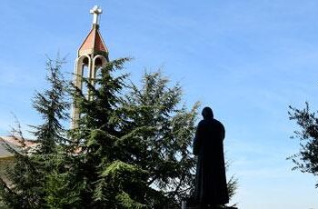 صلاة لطلب شفاعة القديس شربل