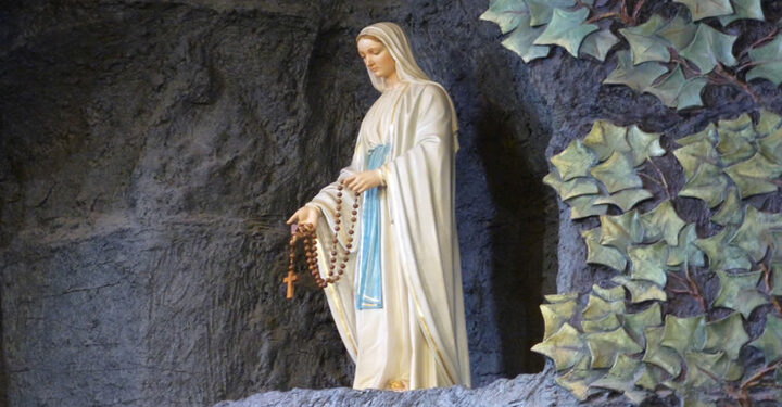 صلاة الى مريم، سيدة لورد