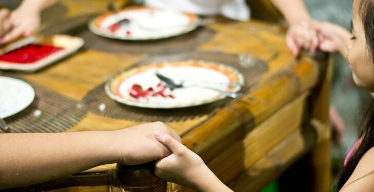 صلاة بعد الطعام