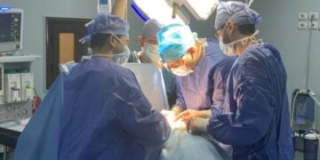 صلاة من اجل الأطباء والممرضات وكل من يعمل في مجالات الرعاية الصحية