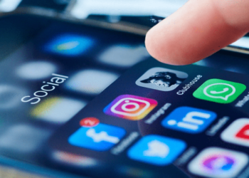 صلاة العاملين في وسائل التواصل الإجتماعي – أبرشية بيروت المارونية