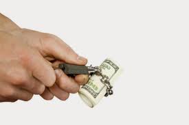 “إيّاك والبُخل” -قصة وعبرة-