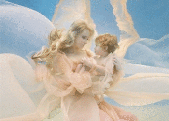 هل تعرف تاريخ عيد الأم ؟