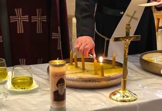 رتبة القنديل:  ﺗﺒﺮﻳﻚ اﻟﺰﻳﺖ ﻓﻲ يوم أربعاء الآلام – طقس ماروني