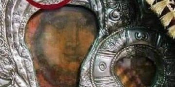 أيقونة العذراء “دينيوس” وتعني بالتركية (العودة) – تاريخ الايقونة