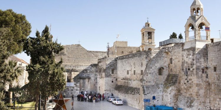 كنيسة المهد – القدس