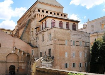 كنيسة سيستينا (الفاتيكان) – كنائس ايطاليا