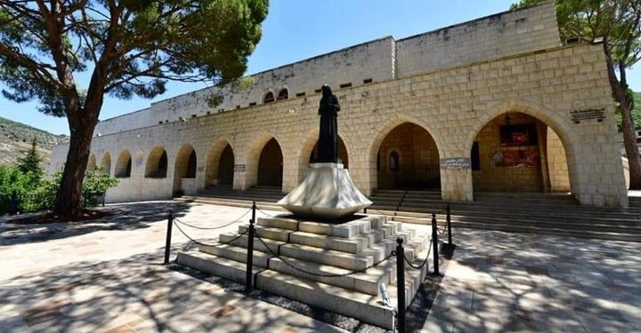 دير مار يوسف- جربتا، ضريح القدّيسة رفقا – كنائس لبنان