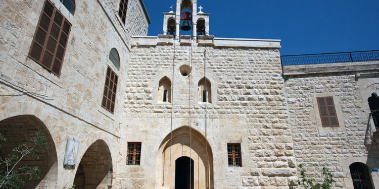 دير ريش موران حيث ذخائر القديس مارون – دير مار يوحنّا مارون (كفرحي) – كنائس لبنان