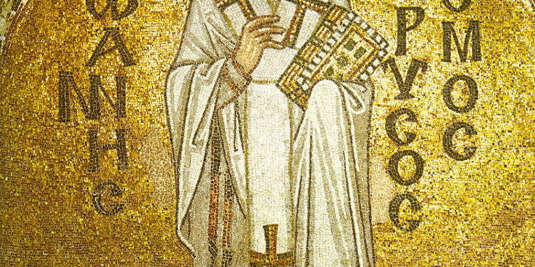 اقتد بالمسيح وحِبّ من يعاديك ـ القديس يوحنا ذهبي الفم