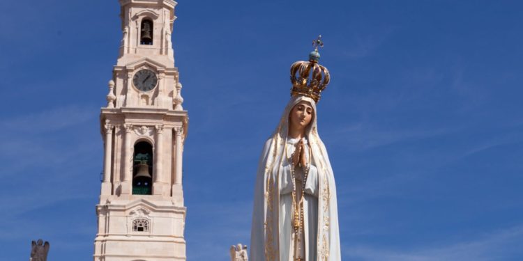 عيد مريـم سيدة فاطيـما – “رأينا سيّدة جميلة من السماء” – 13 أيار