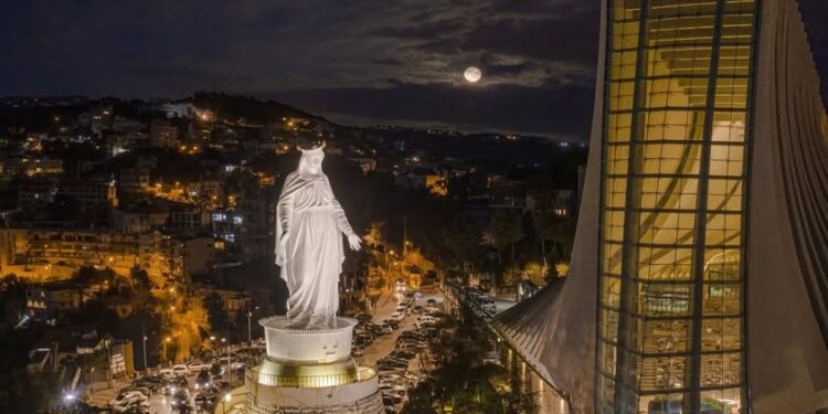 مزار سيدة لبنان (حريصا) – كنائس لبنان