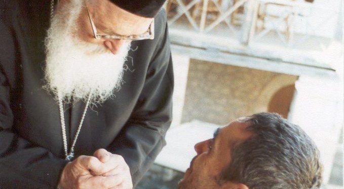 التّوبة الحقيقيّة تجلب التّقديس – القديس بورفيريوس الرائي