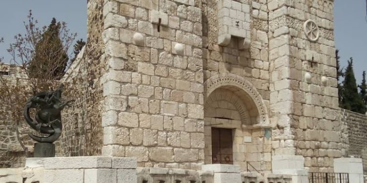 مقام مار بولس – باب كيسان – الهروب من السلة (نقطة انطلاق المسيحية إلى العالم) – كنائس سوريا