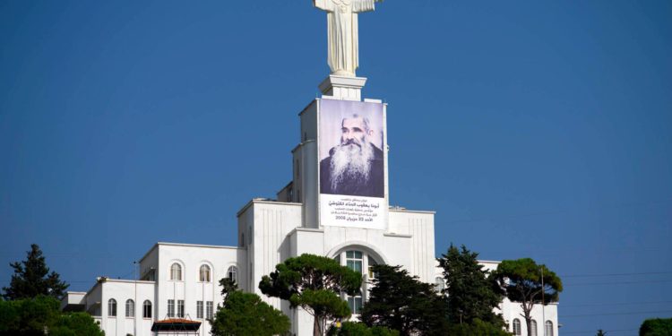 مزار المسيح الملك ومغارة العذراء الملكة – كنائس لبنان