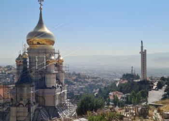 الأولى من نوعها في لبنان كنيسة “سيدة الفرح” وفق الطراز الروسي الأرثوذكسي في زحلة تخطف الأنظار – كنائس لبنان