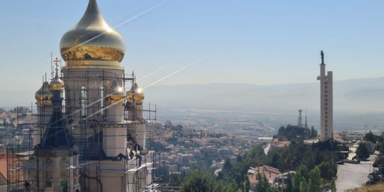 الأولى من نوعها في لبنان كنيسة “سيدة الفرح” وفق الطراز الروسي الأرثوذكسي في زحلة تخطف الأنظار – كنائس لبنان