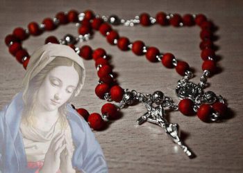 في شهر أكتوبر شهر الورديّة المقدّسة…