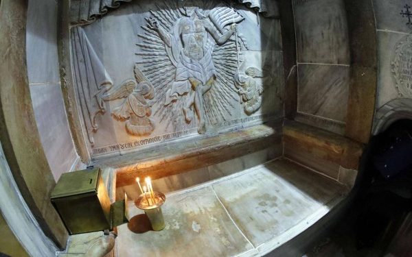 أين هو قبر المسيح؟ مقالة توضيحية هامة من وجهة نظر علم الآثار