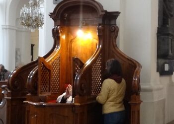 إعتراف مُختصر أمام الأب الرّوحي