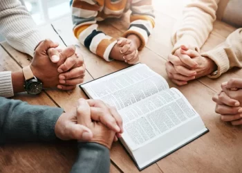 ليكن كلامكم نعم نعم ولا لا… تيلي لوميار/ نورسات