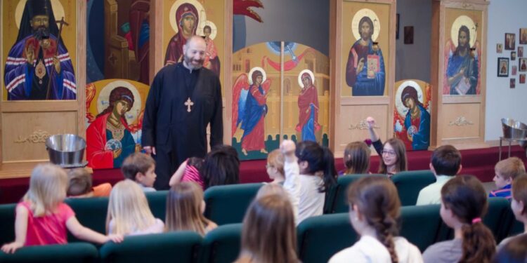 الطّفولة الهَرِمة – القدّيس نيقولا فيليميروفيتش