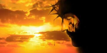 في الجمعة العظيمة… الرّبّ يراك عظيمًا