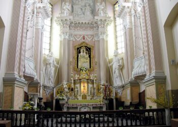 سيدة سيلفوا – العذراء الباكية التي نادت شعبها من خرائب الإيمان 1775