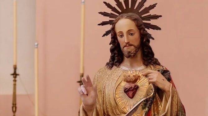 في عيد قلب يسوع الأقدس… ماذا نصلّي؟