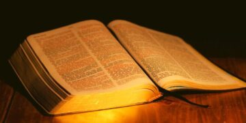 سلامة الإنجيل من التحريف. هل يعقل تحريف كتاب الله وكلامه ؟