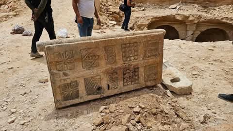 التراث المسيحي الأنطاكي اكتشاف أثري في مدينة معرة النعمان السورية