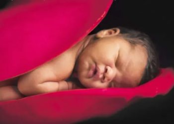 ما هي صلاة التبّني الروحي لطفل معرّض للإجهاض؟