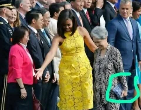 ليست الماركات العالمية هي التي تجعل العالم يحترمك و يقدرك  .. ولكن هي رسالتك في الحياة – قصة وعبرة