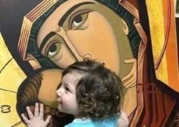 علموا طفلكم الصلاة