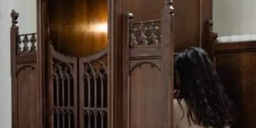 أربع خطوات أساسية للاستعداد بقلب نادم للاعتراف من أجل بلوغ التوبة الحقيقيّة