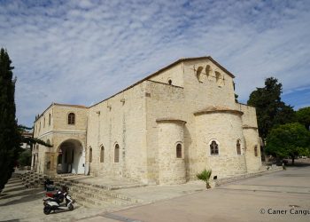 كنيسة “أغيوس قسطنطينوس” التي حولت لمسجد – كنائس تركيا