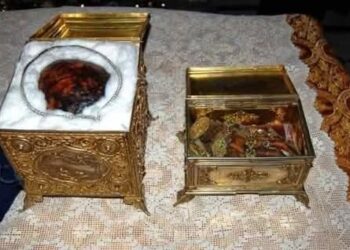 ذخائر القدّيسة العظيمة في الشّهيدات كاترينا غير قابلة للفساد