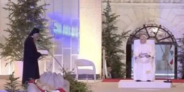 الرّاعي للبابا من بكركي: شباب لبنان يحبّونكم يا قداسة البابا! – تيلي لوميار/ نورسات