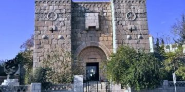 ما علاقة باب كيسان في دمشق بانتشار المسيحيّة؟